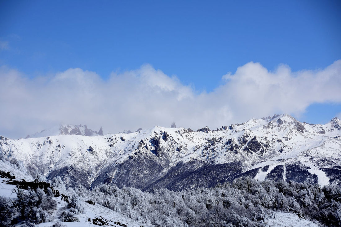 Montañas nevadas en Bariloche, Argentina
